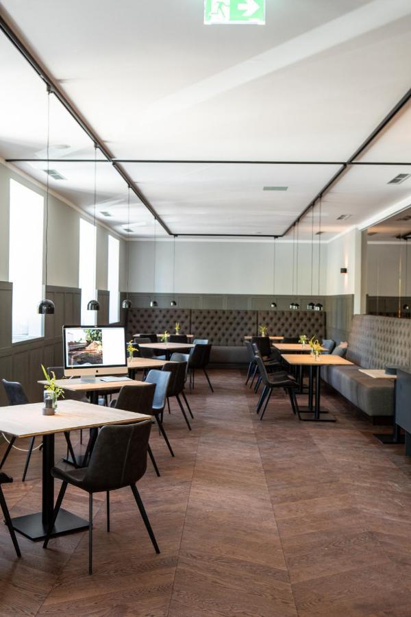 Hotel Restaurant Joseph Bruckneudorf Exteriör bild